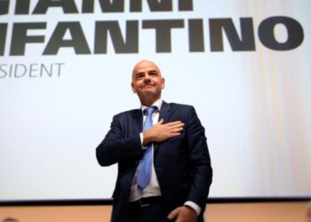¿MUNDIAL de clubes con más equipos? Lo propone Infantino