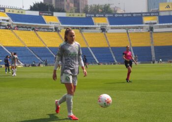 Chivas Femenil vence a América en el clásico nacional