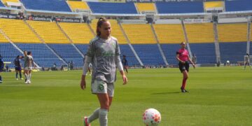 Chivas Femenil vence a América en el clásico nacional