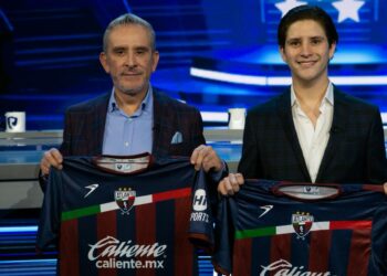 Atlante FC regresa a TV Azteca, reforzando una identidad que va más allá del futbol. Descubre el mensaje de Emilio Escalante.
