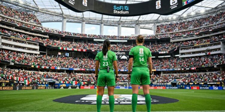 Katia Itzel y Tori Penso hacen historia: Las únicas mujeres árbitras del Mundial 2026