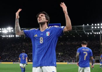 Italia podría revivir su sueño mundialista. Descubre el increíble escenario y el repechaje que jugaría la Azzurra si Irán se retira del torneo.