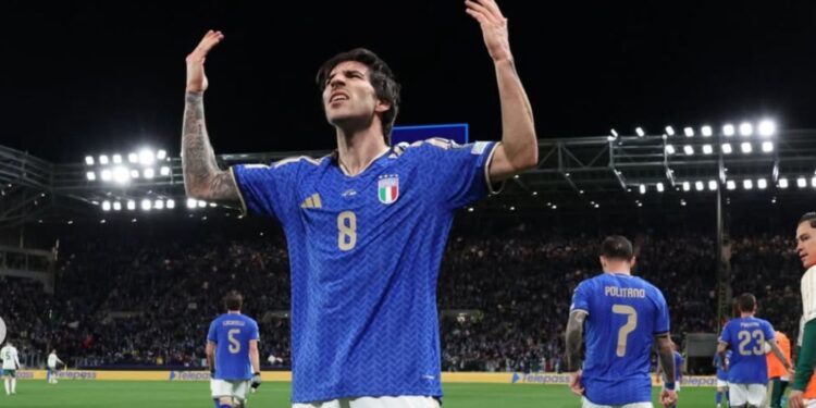 Italia podría revivir su sueño mundialista. Descubre el increíble escenario y el repechaje que jugaría la Azzurra si Irán se retira del torneo.