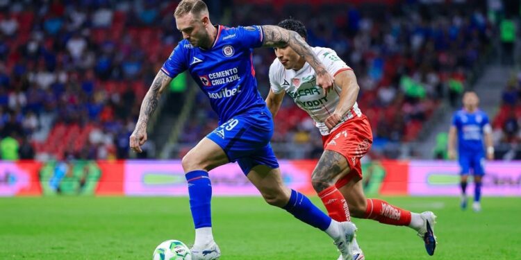 Cronica Cruz Azul 4-1 Necaxa